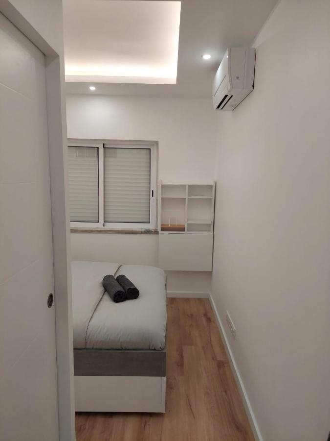 Lisbon South Bay Rooms อัลมาดา ภายนอก รูปภาพ