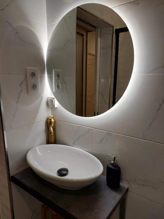 Lisbon South Bay Rooms อัลมาดา ภายนอก รูปภาพ