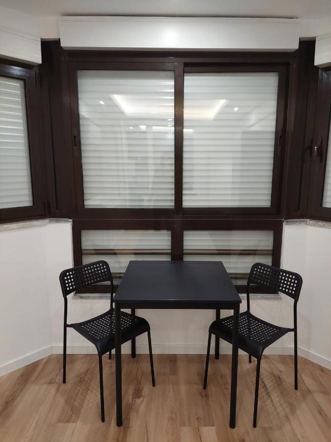 Lisbon South Bay Rooms อัลมาดา ภายนอก รูปภาพ